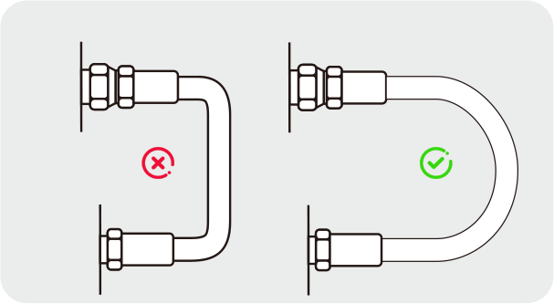 To avoid damage to the hose and restricted flow, the bending radius of the hose should be increased as much as possible.